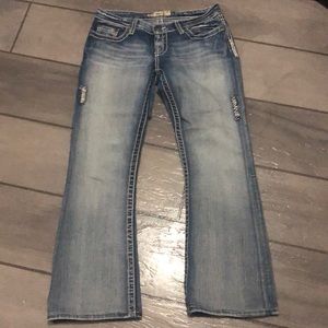 EUC BKE/Buckle Sabrina Boot cut Jeans